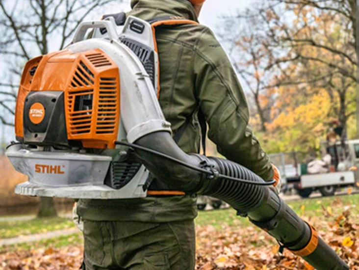 Kraftfull lövblås sthil br 800 c