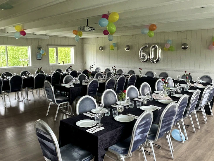 Svarte fløyelsduker