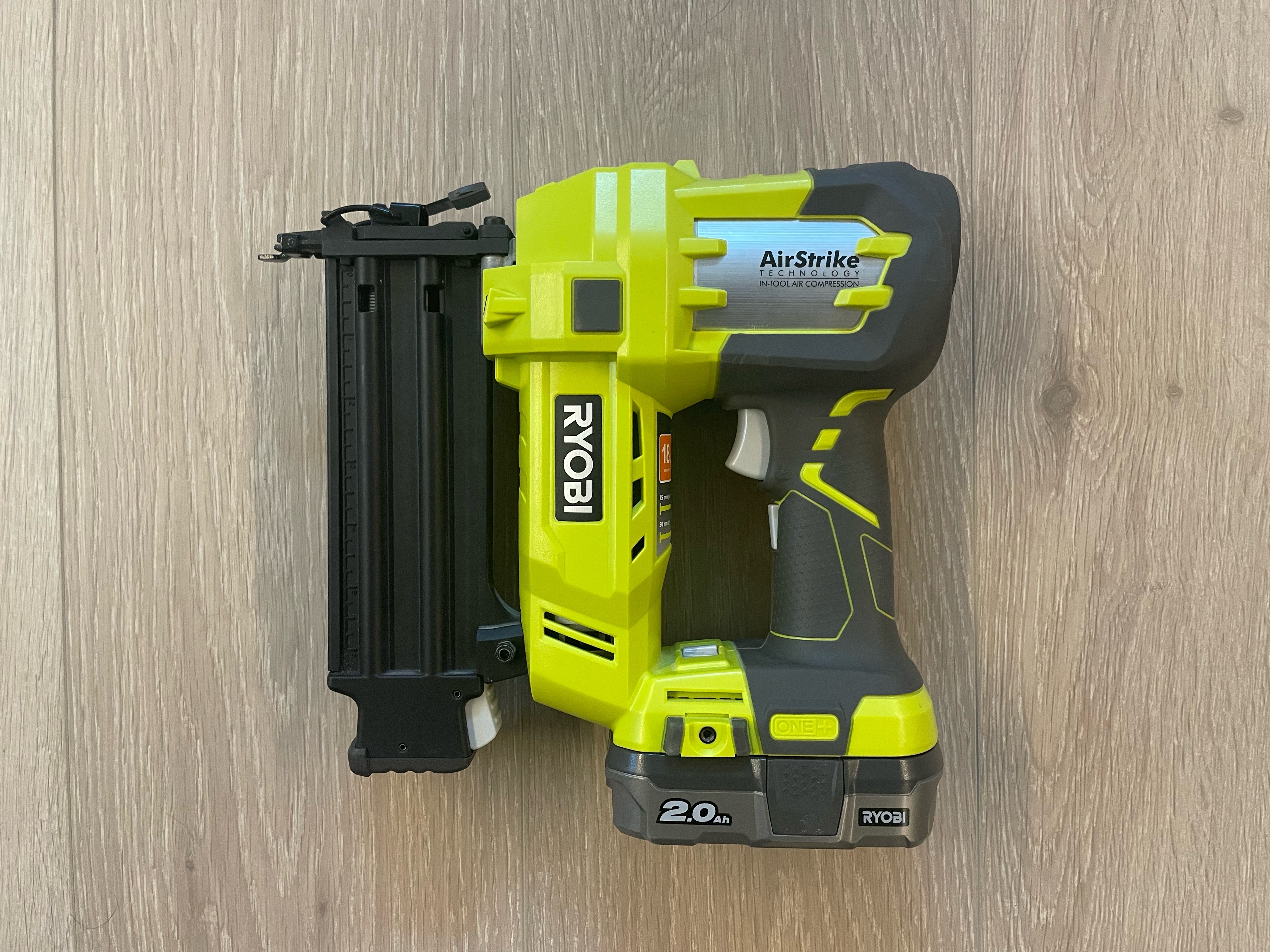 Ryobi dykkertpistol 