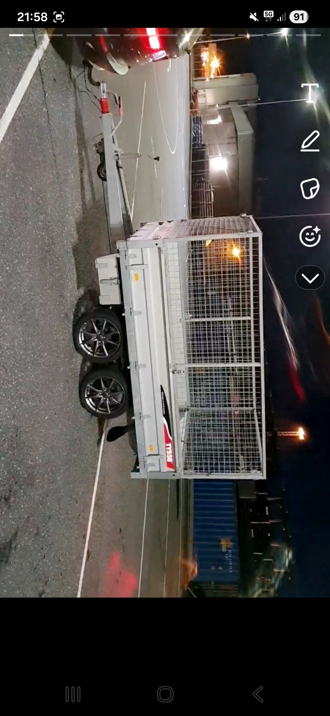 Tilhenger kan leies med grinder