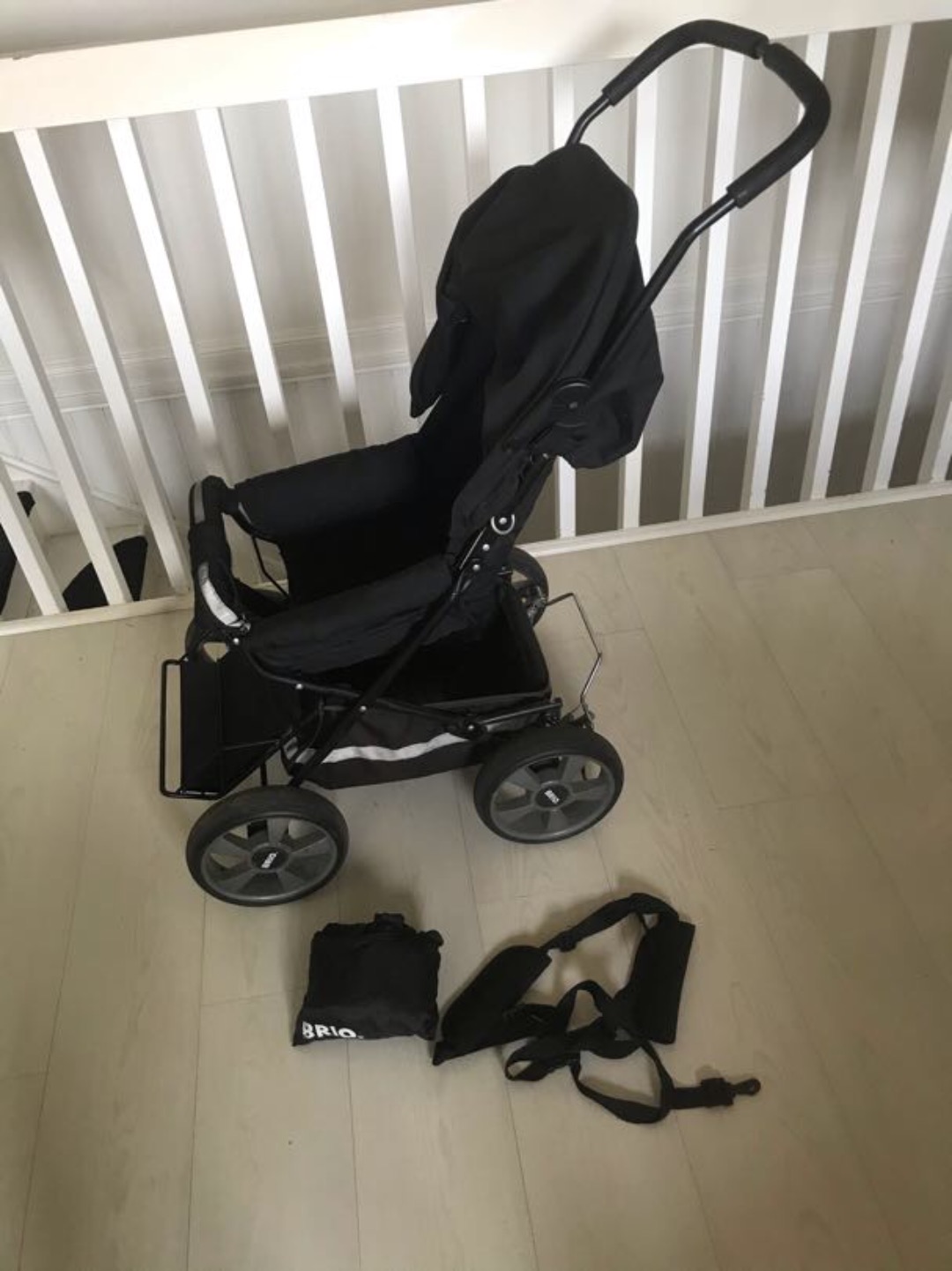 Brio barnvagn
