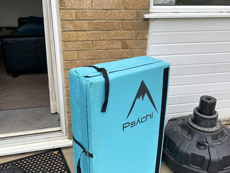 Psychi bouldering rock climbing mat / crash pad