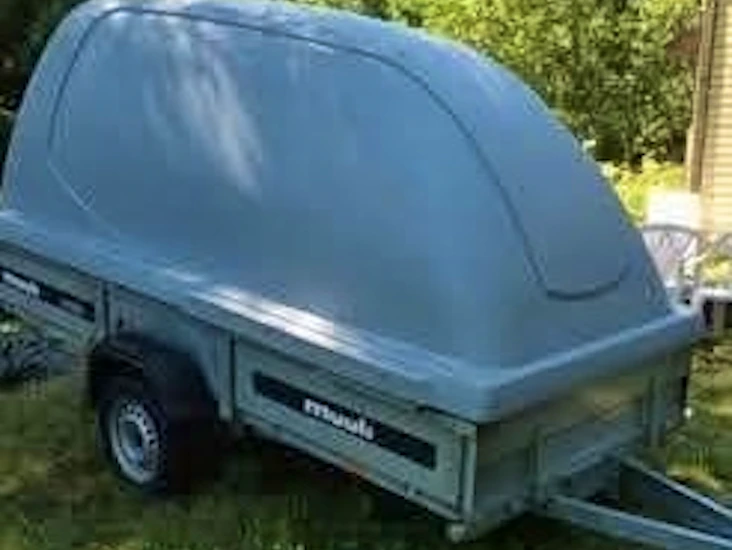 Kuomullinen peräkärri