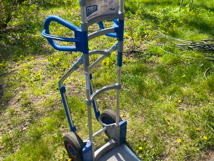 Sekketralle til flytting