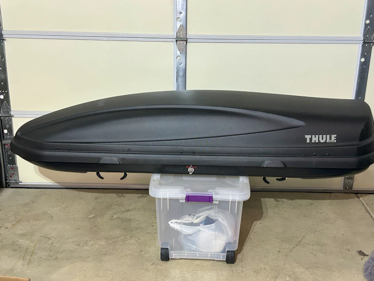 Thule 623 force alpine roof cargo carrier