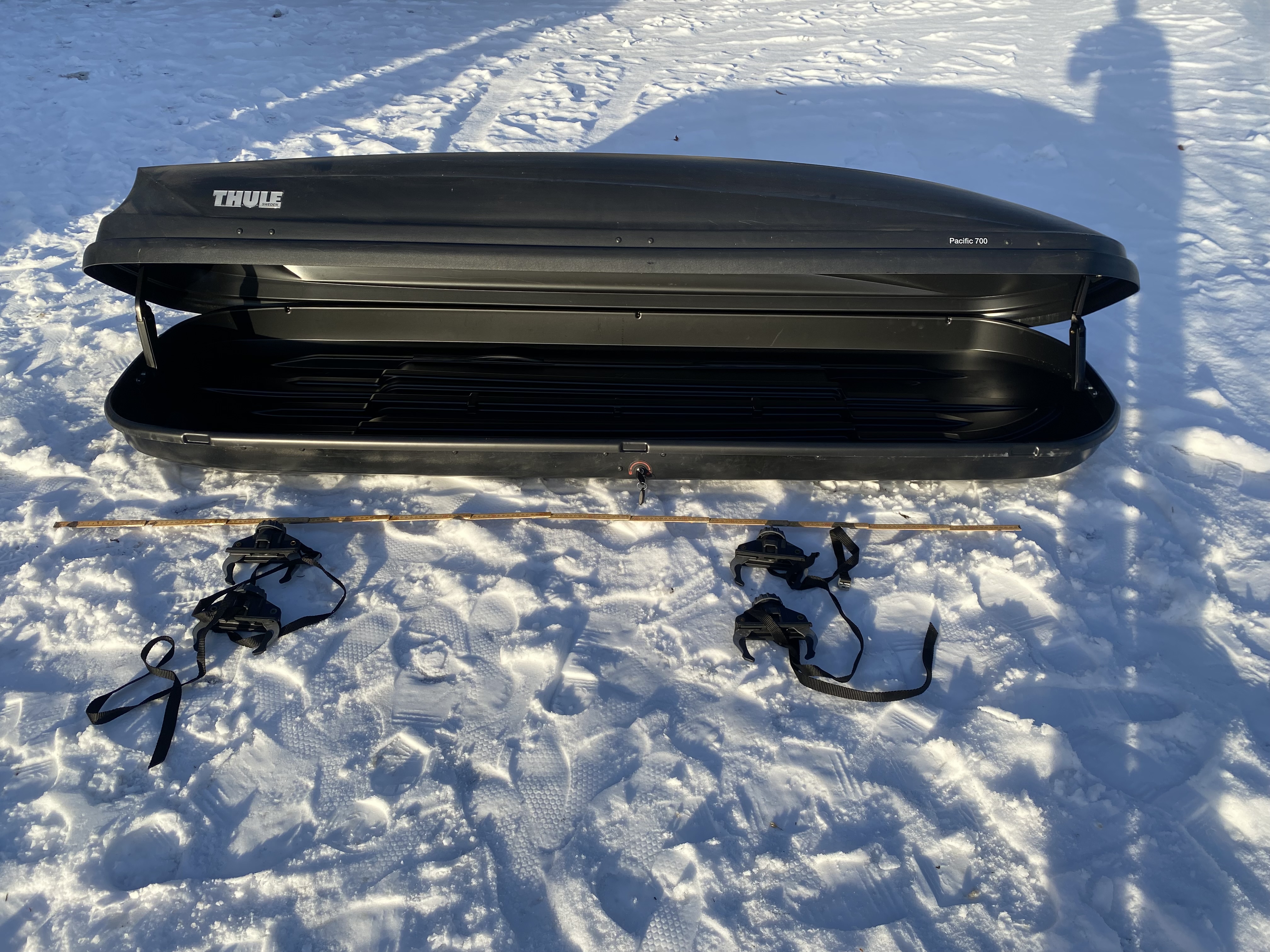 Thule pacific 700 inkl tagbøjler