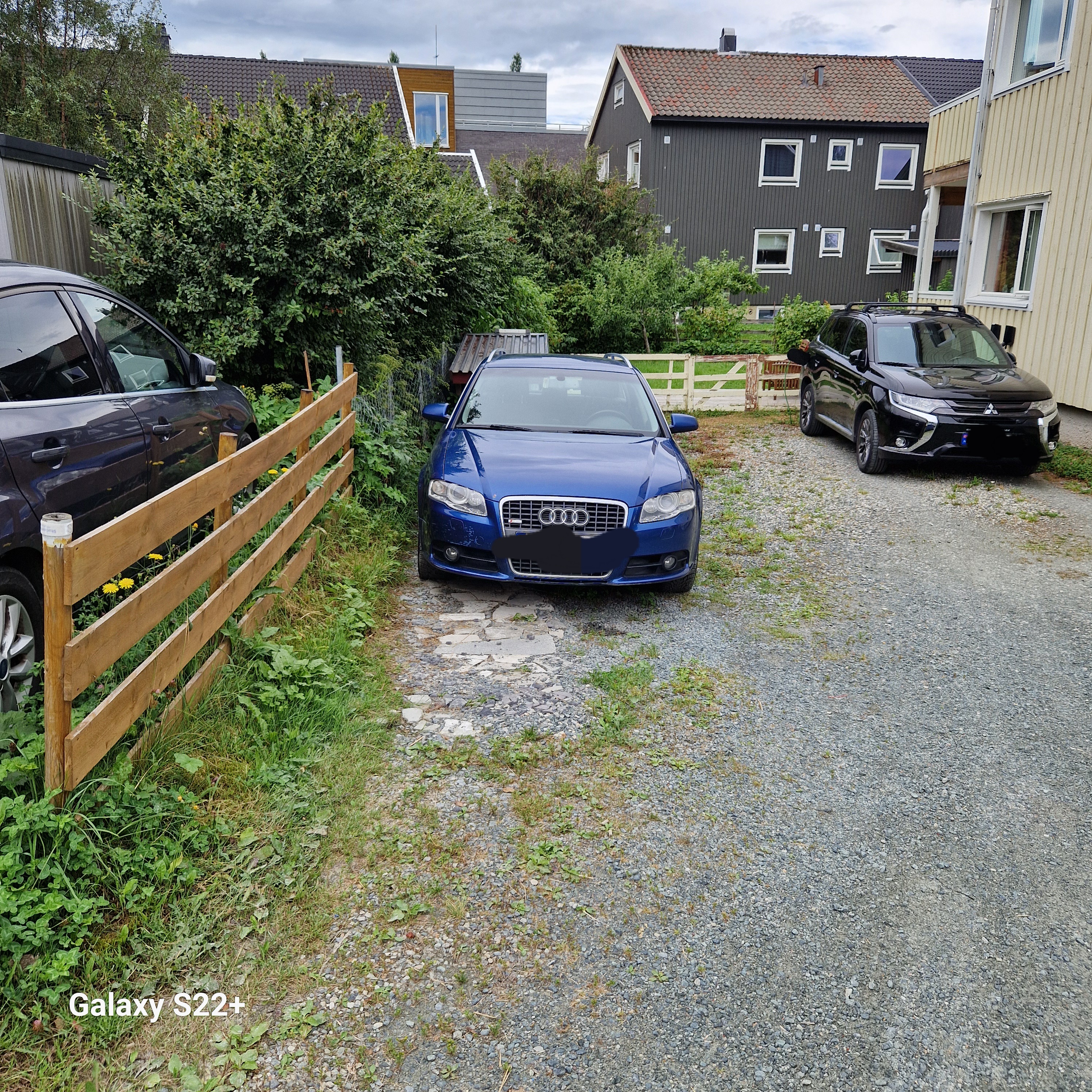 Parkeringsplass til langtidsleie – lerkendal