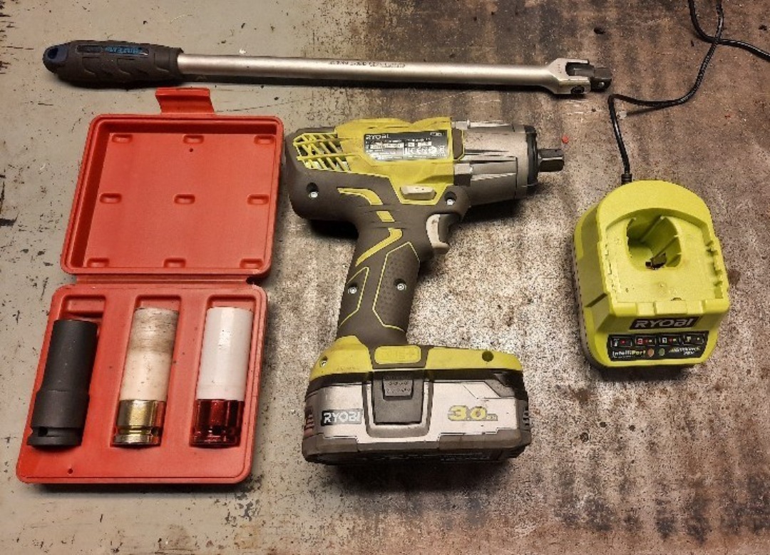 Batteridriven mutterdragare