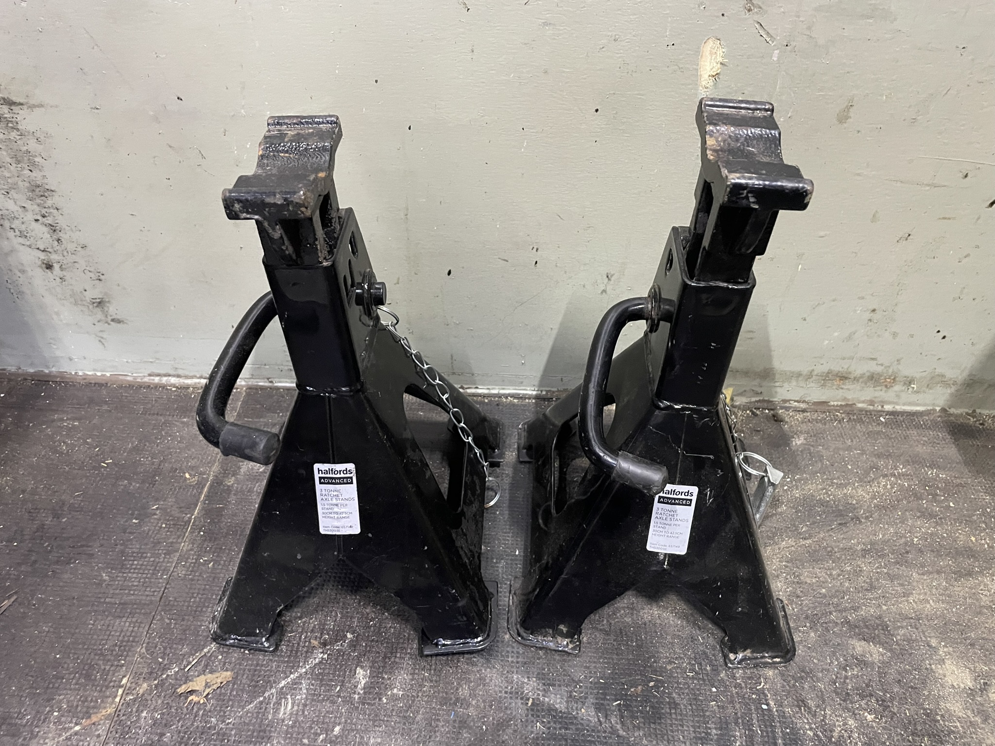 Halords advanced 3 tonne axle stands