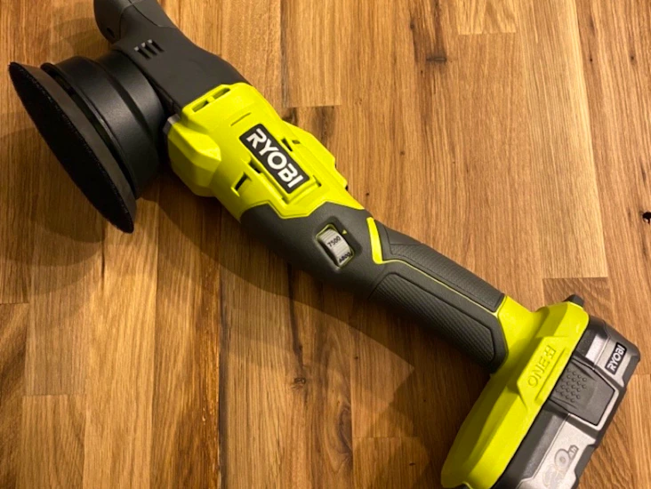Ryobi polermaskin batteridriven