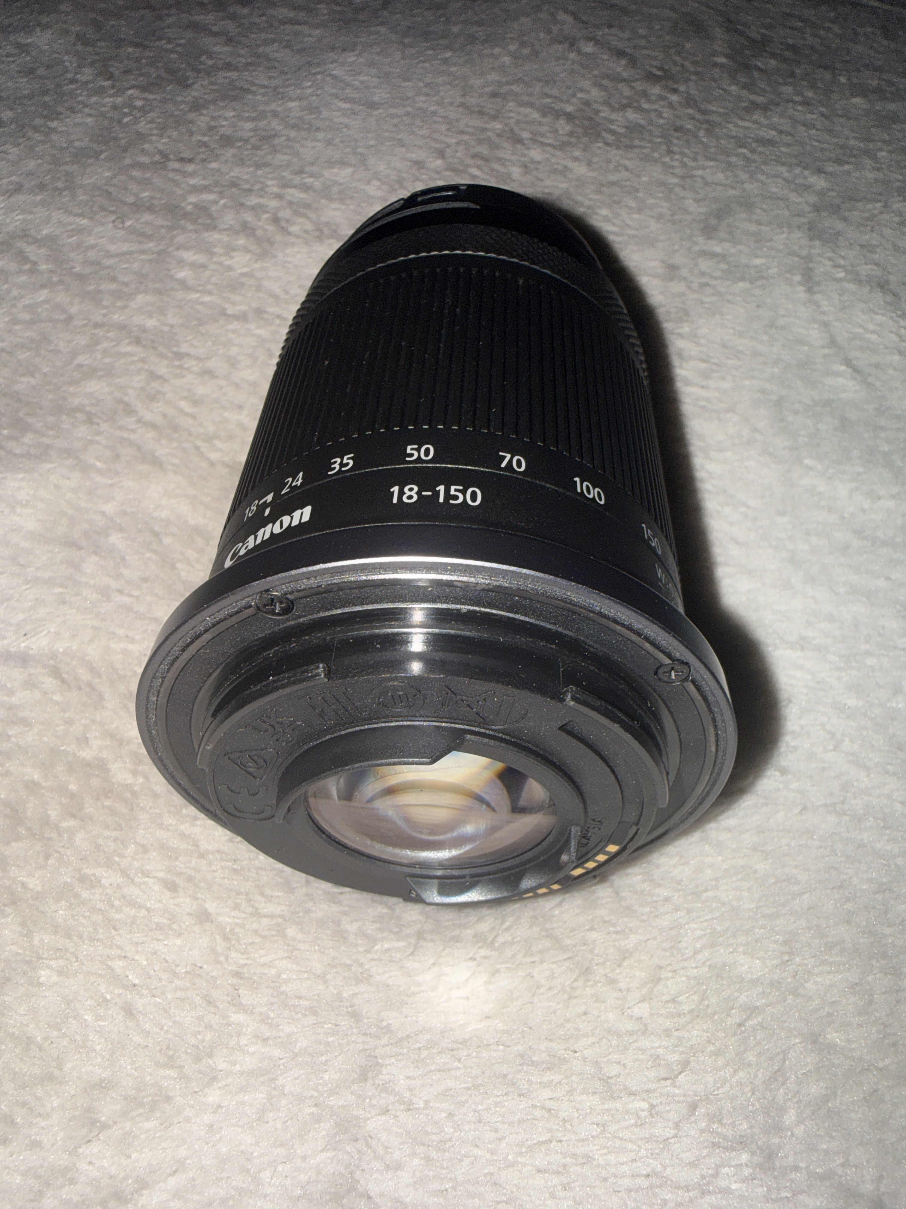 Canon rf-s 18-150mm f/3.5-6.3 is stm lens (rf mount)