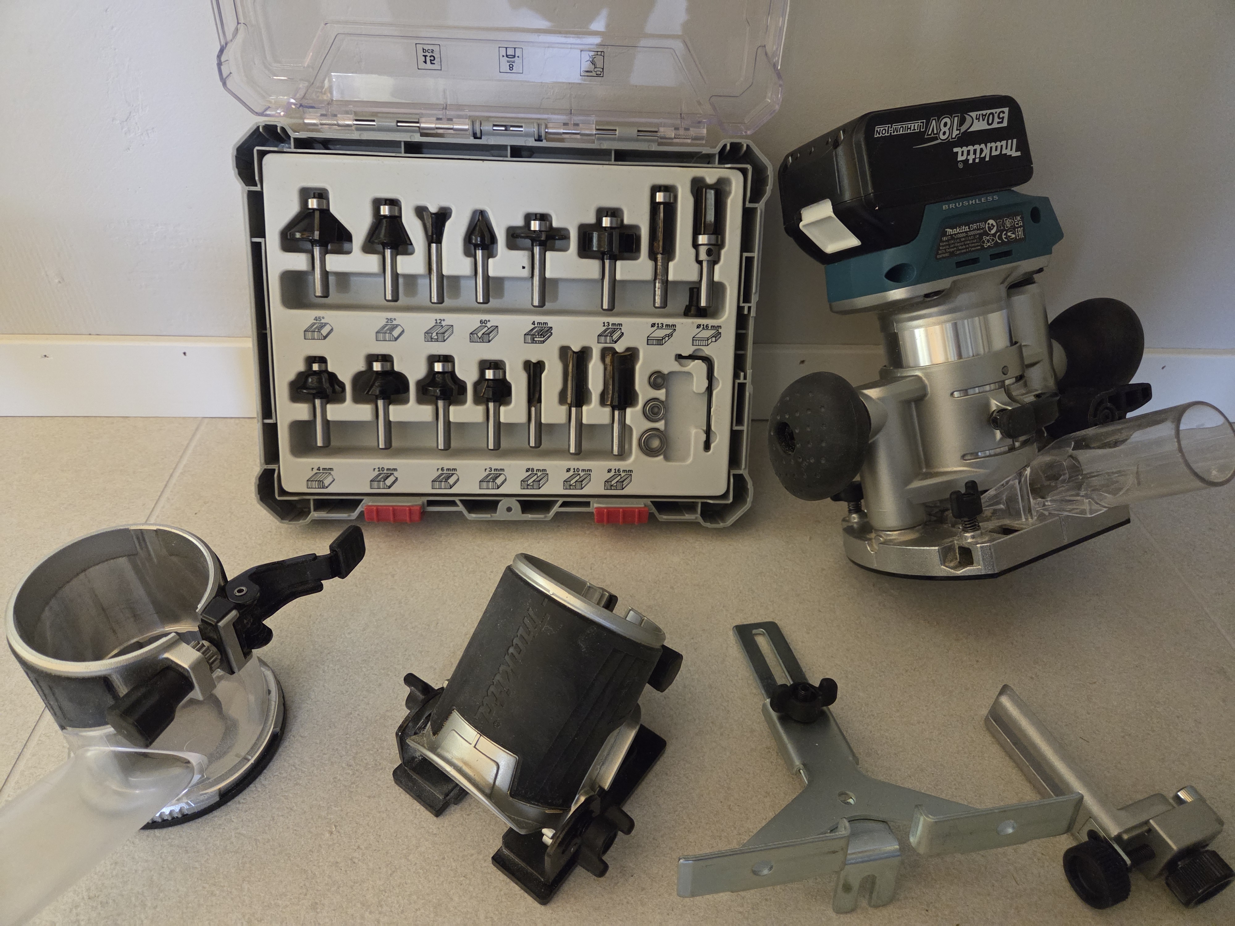 Makita drt50