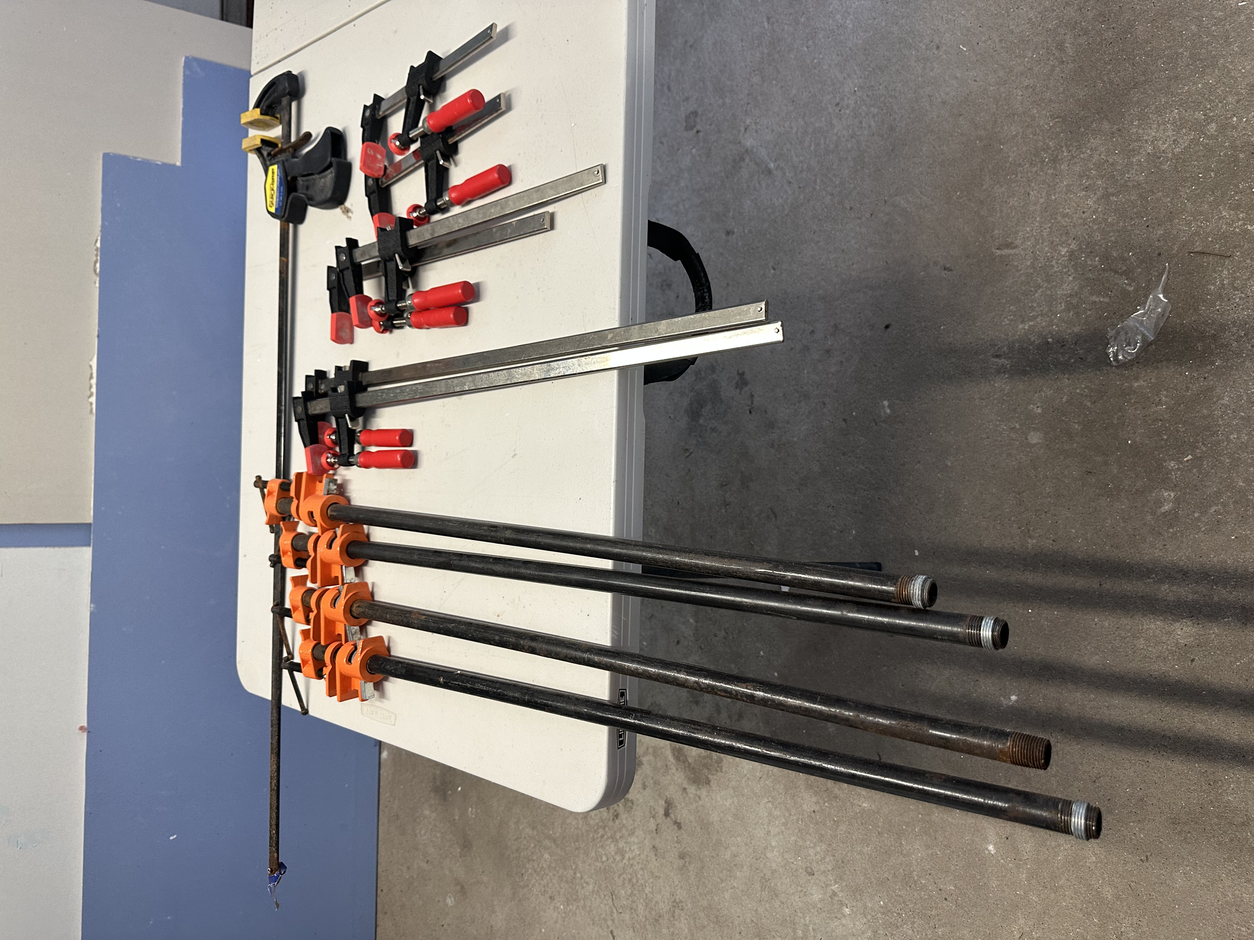 Woodworking clamps - assorted sizes