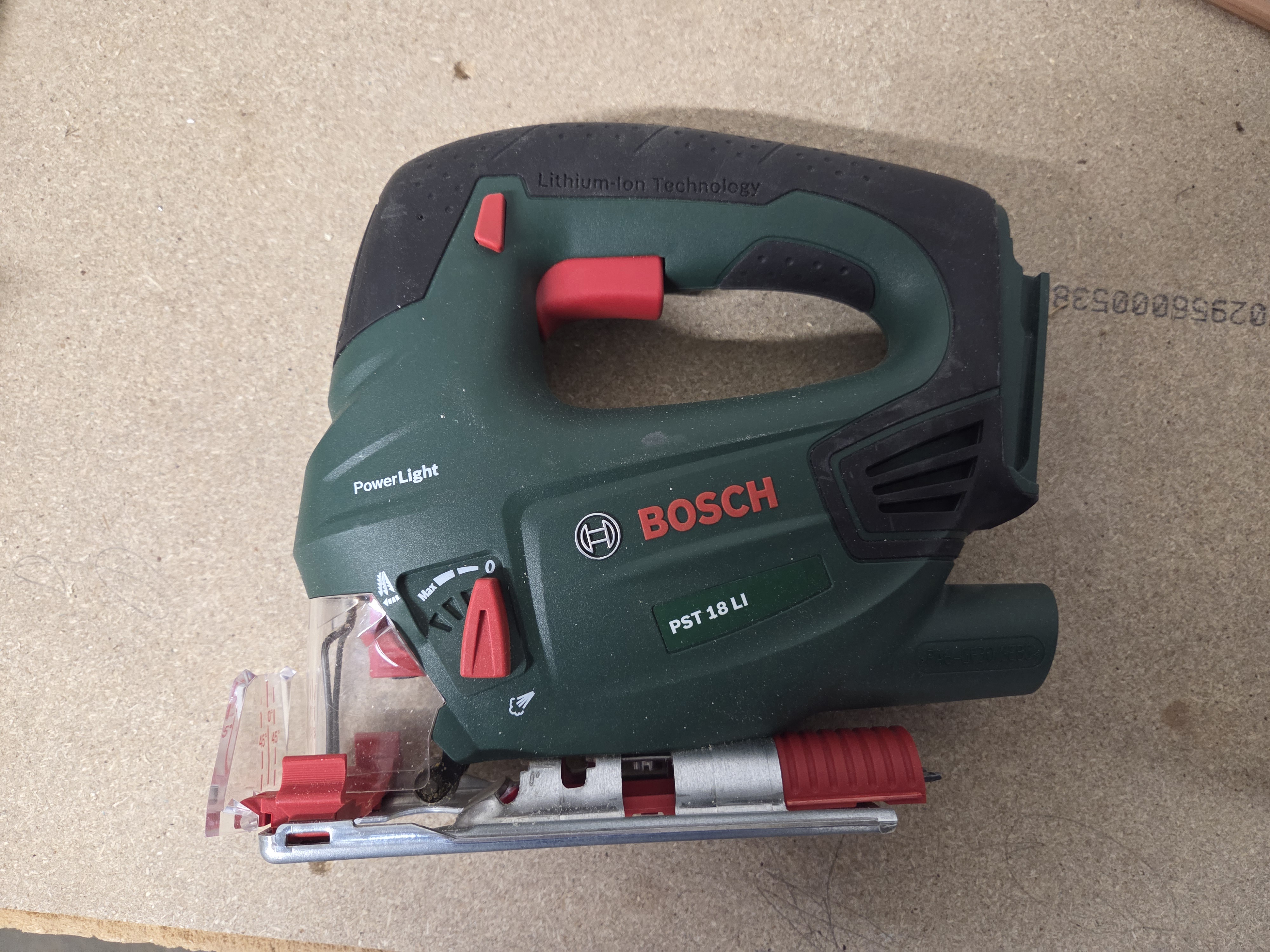 Bosch pst 18 li – batteridrever stikksag