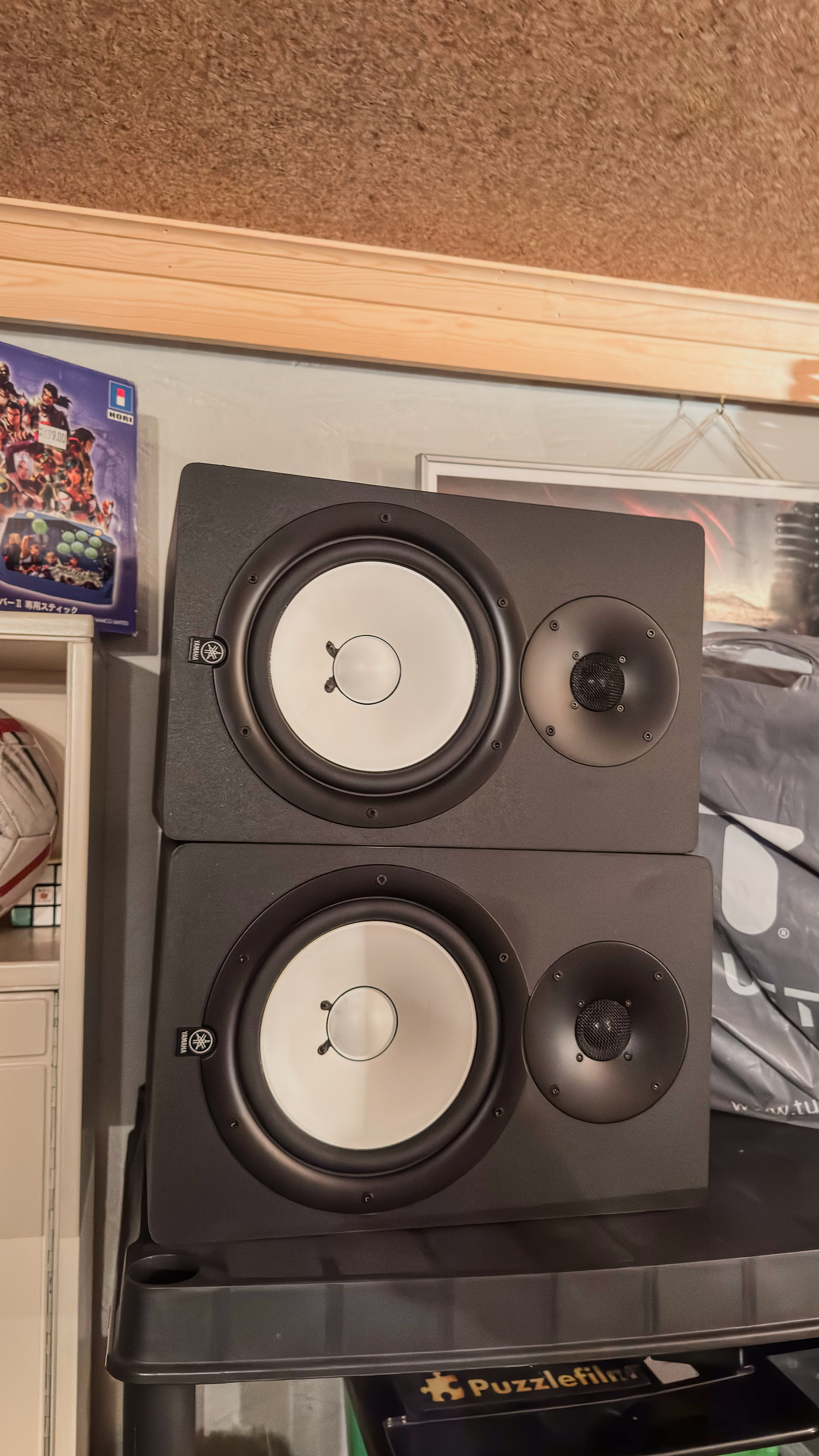 Yamaha hs80 studio monitors (pair)