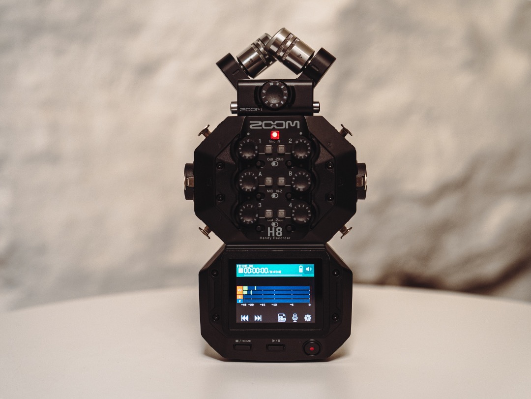 Zoom h8
