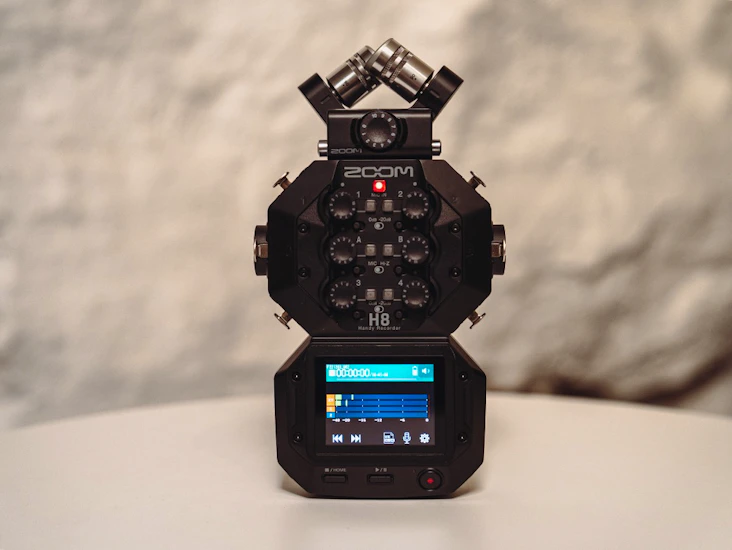 Zoom h8