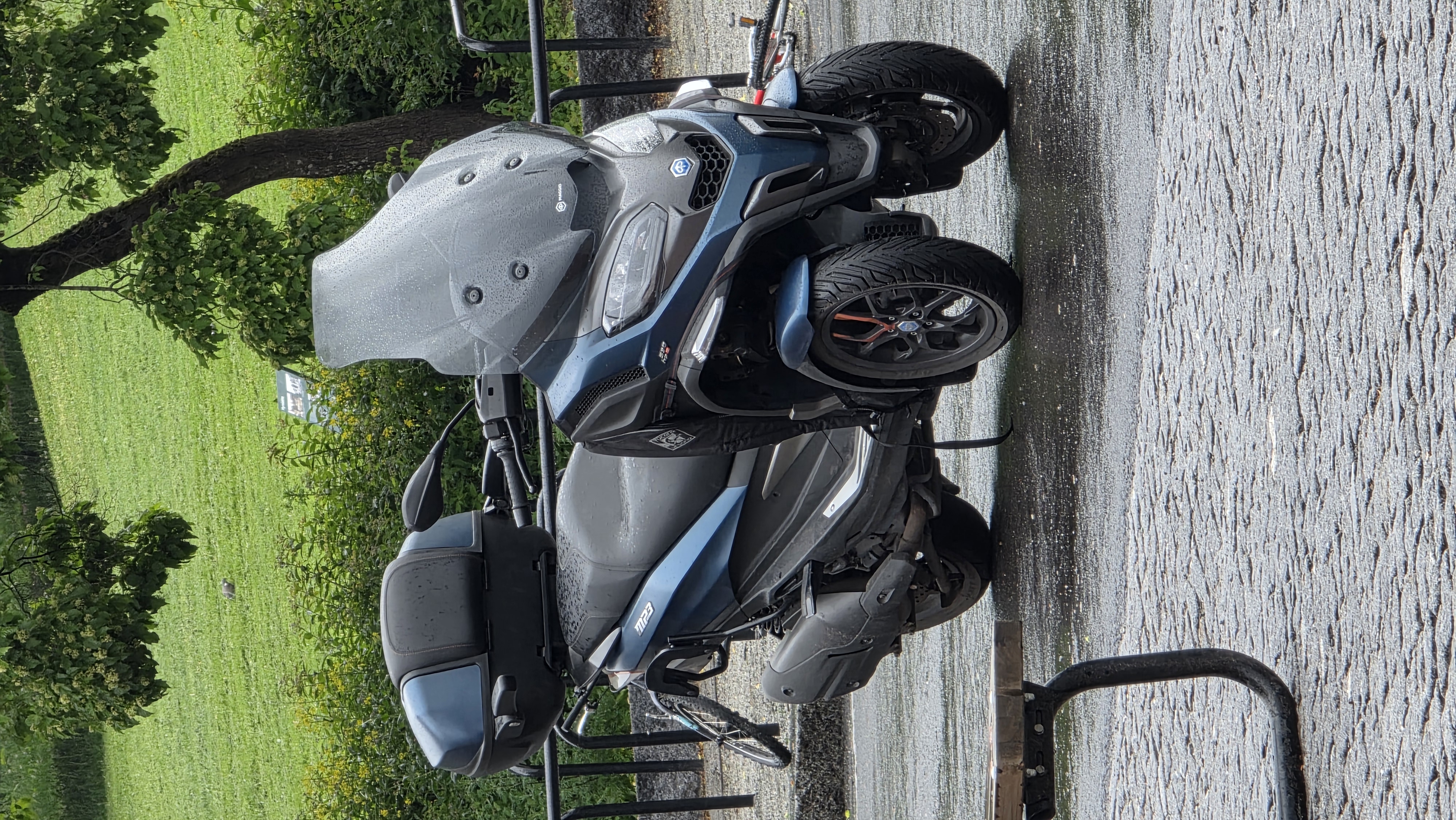 Piaggio mp3 530 exclusive - klar til tur og byen - b førerkort