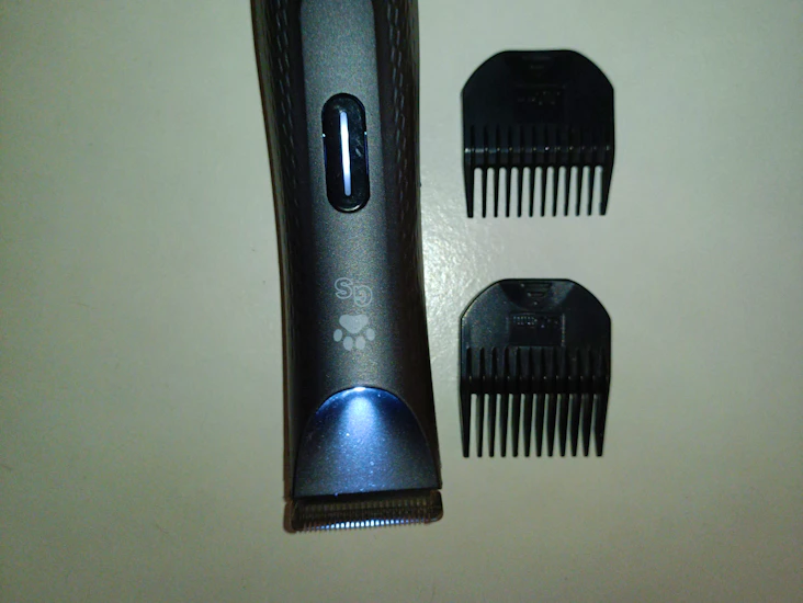 Dog pet trimmer / clipper fur hair