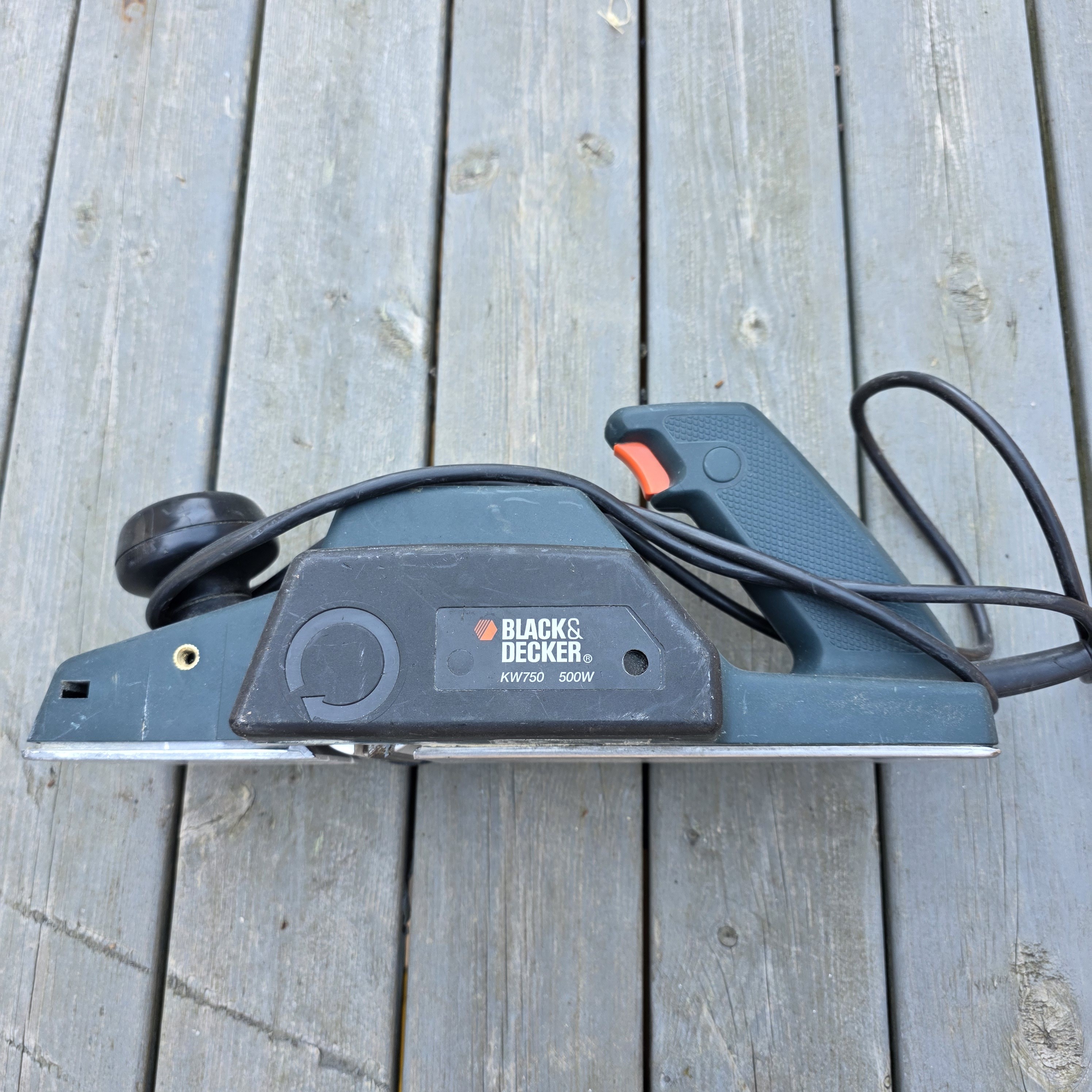 Black & decker kw750