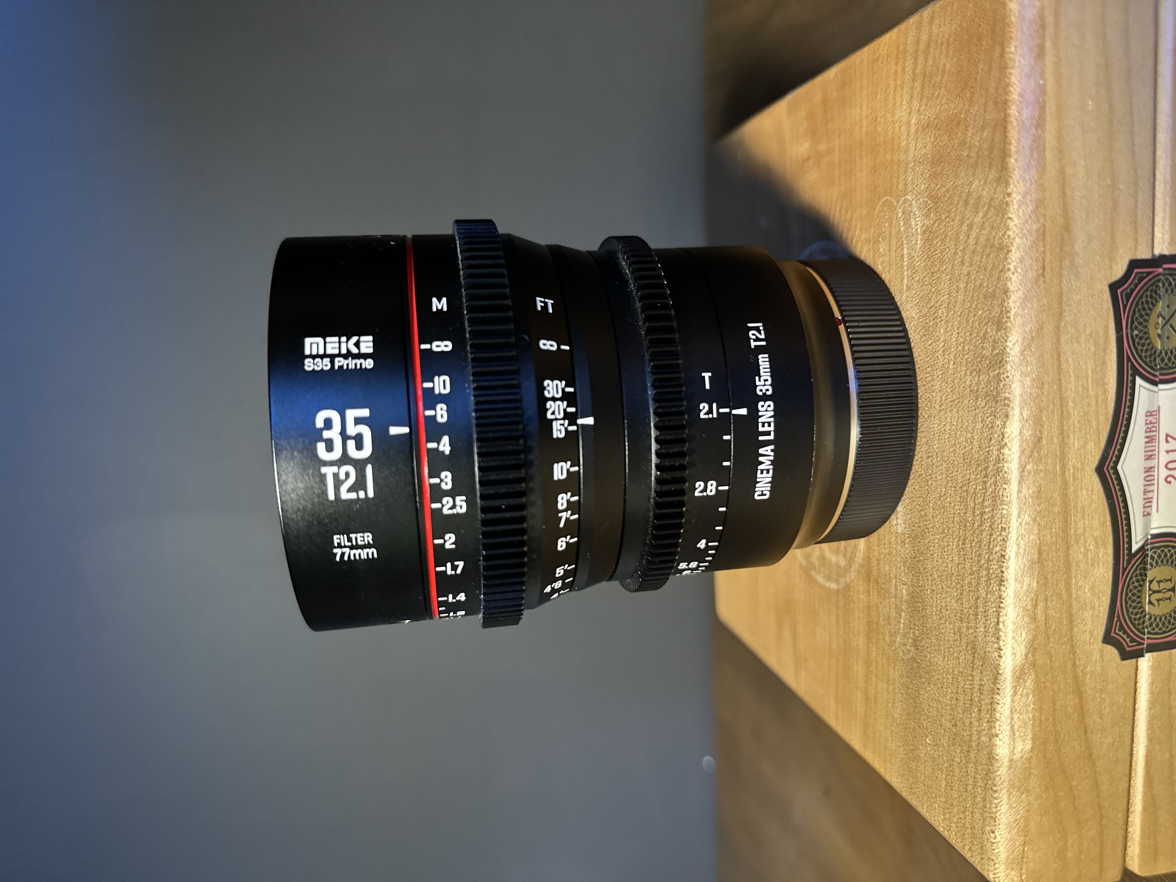 Meike prime 35mm t2.1 s35 cine lens - ef