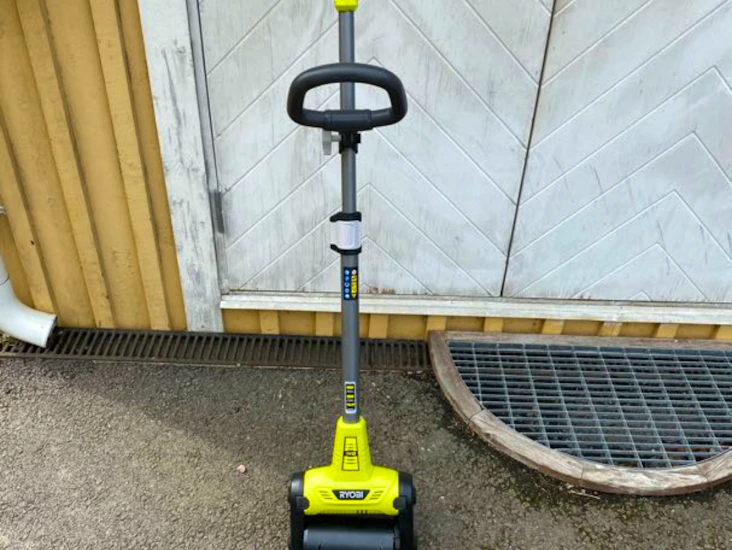 Plattrensare batteridriven otrolig kraftig