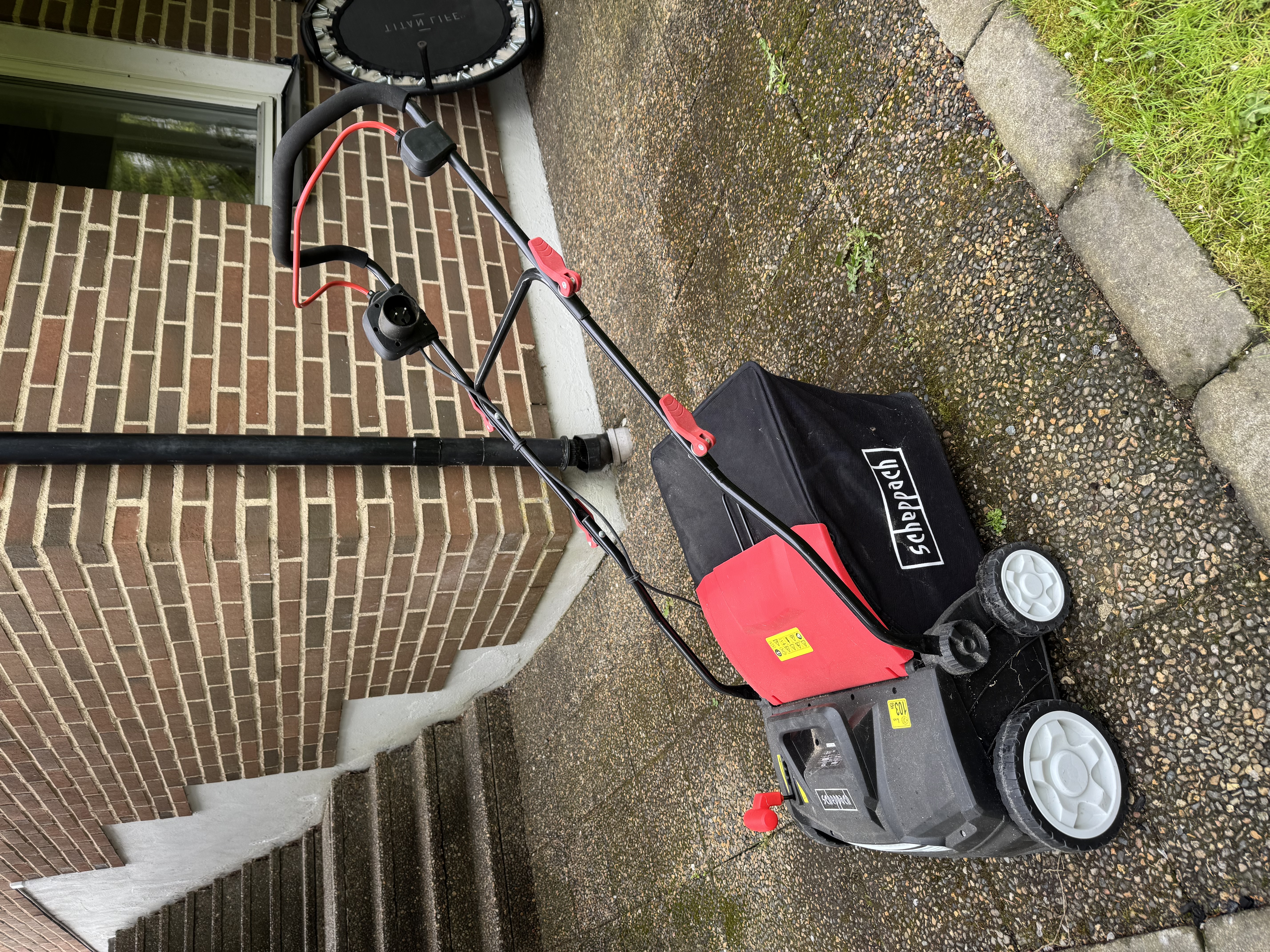 Vertikalskärare scheppach sc38 1600w
