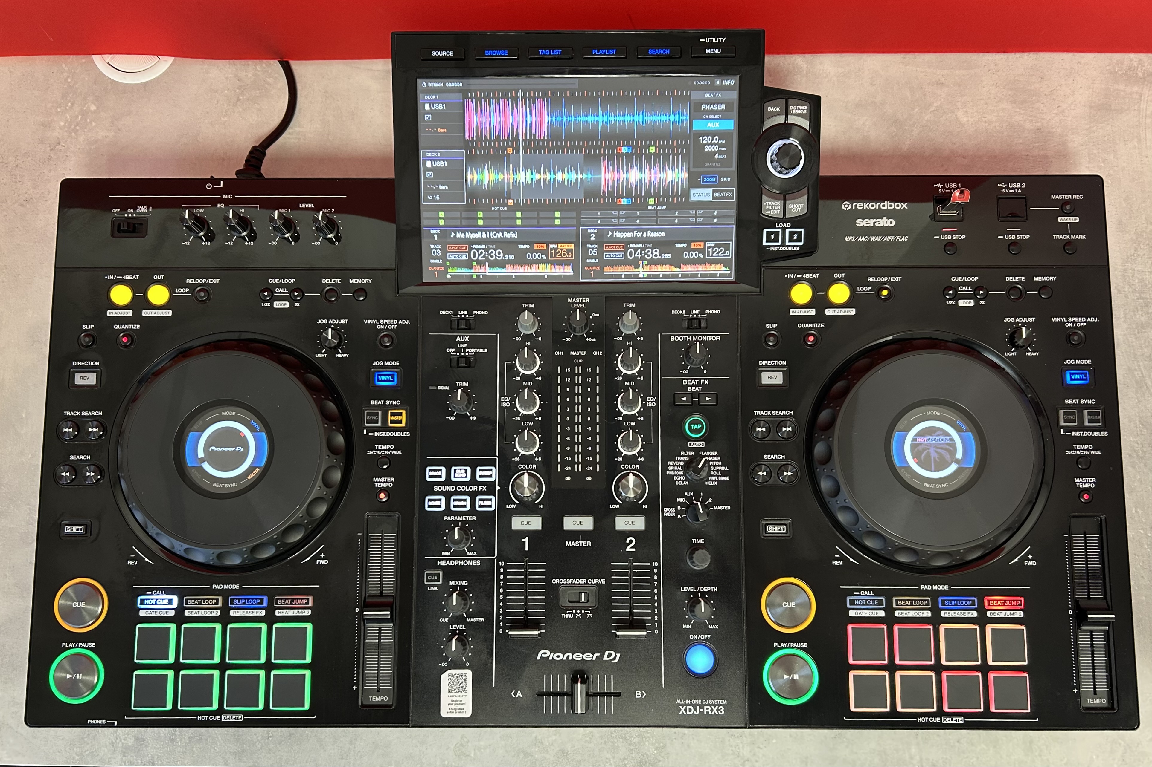 Pioneer dj xdj-rx3 2-channel performance dj controller 