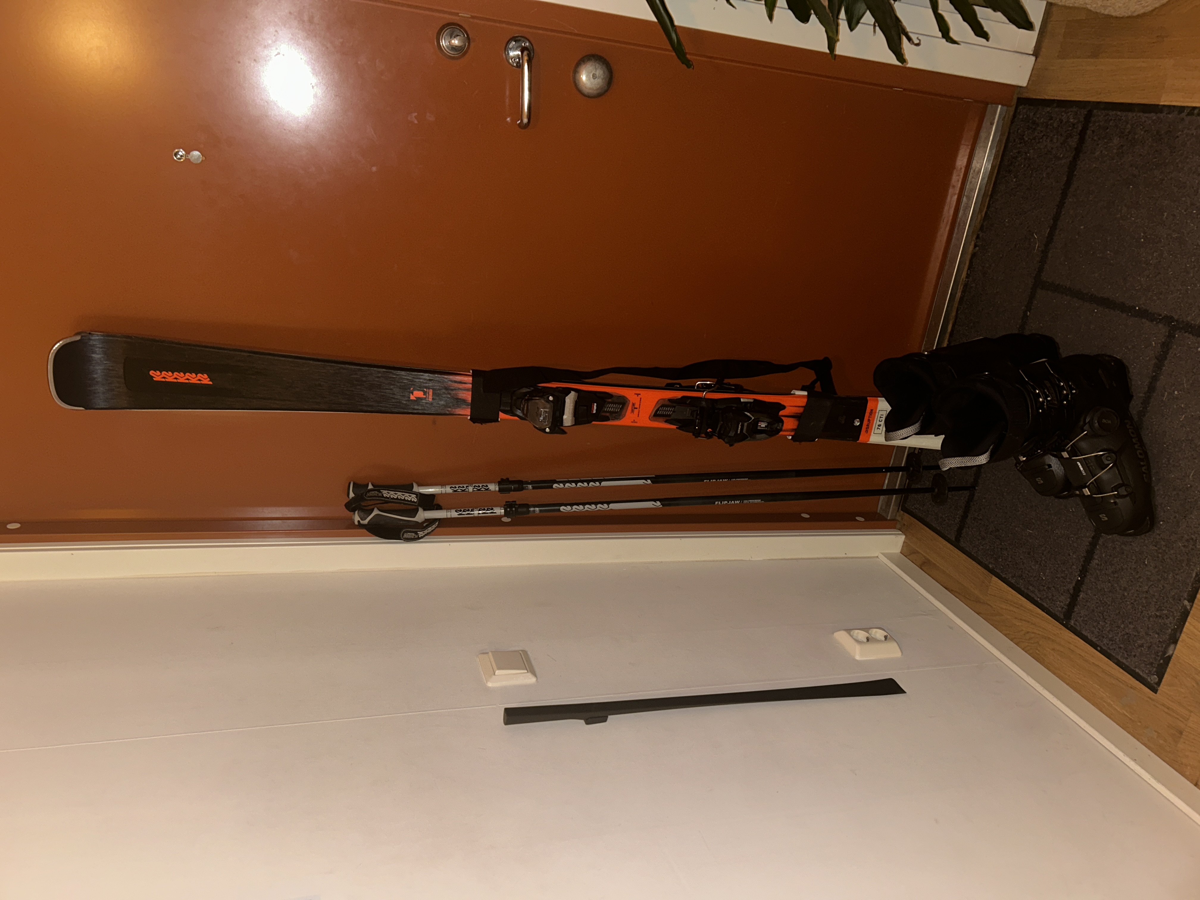 Komplett skidpaket: k2 disruption (170cm) & salomon s/pro med boa 27/27.5