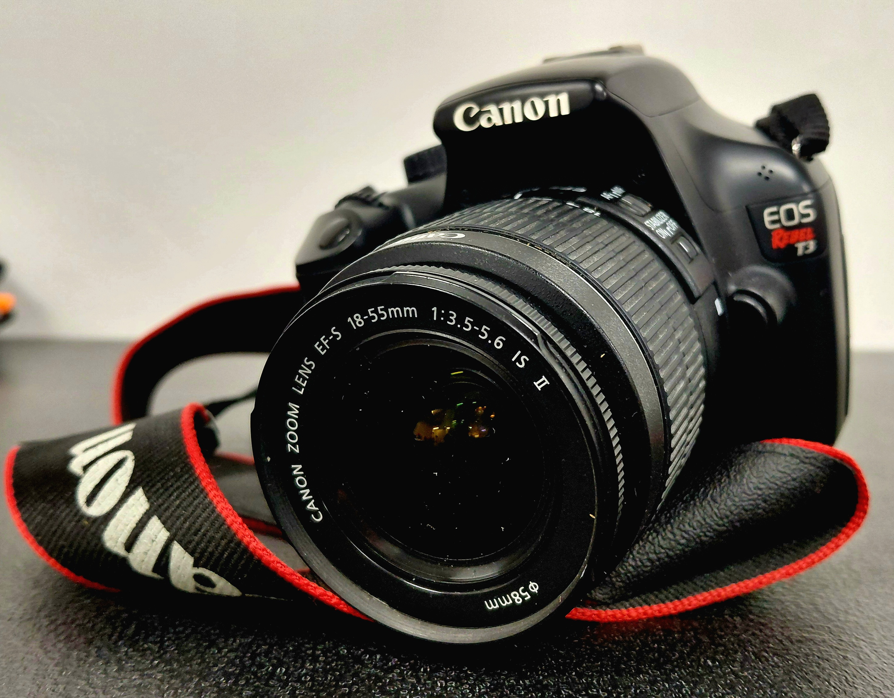 Canon eos rebel t3