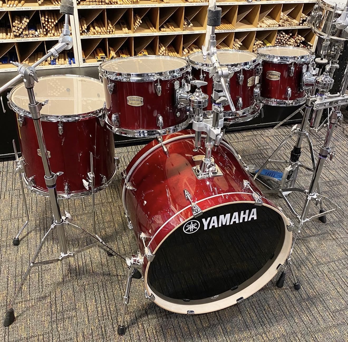 Yamaha stage custom - brich shell drum kit