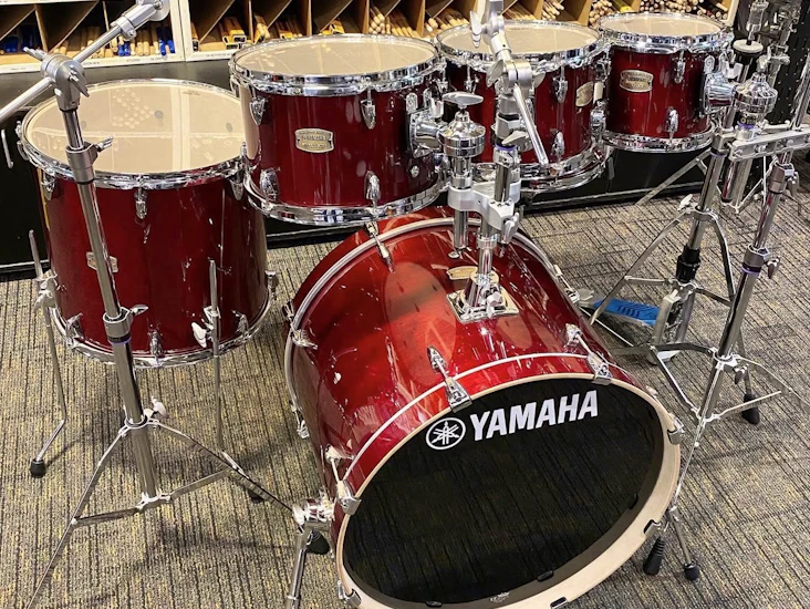 Yamaha stage custom - brich shell drum kit