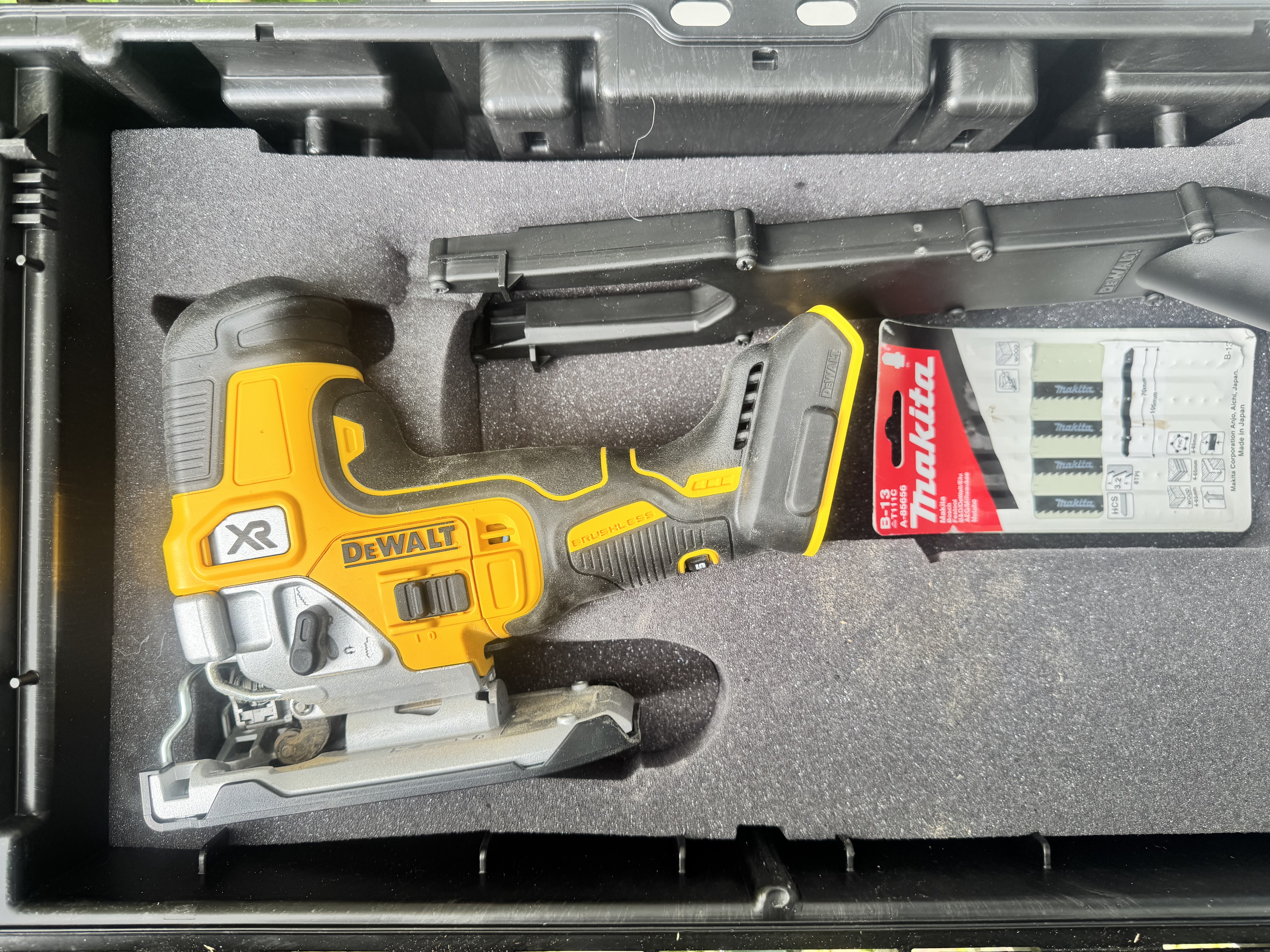 Dewalt akkupistosaha