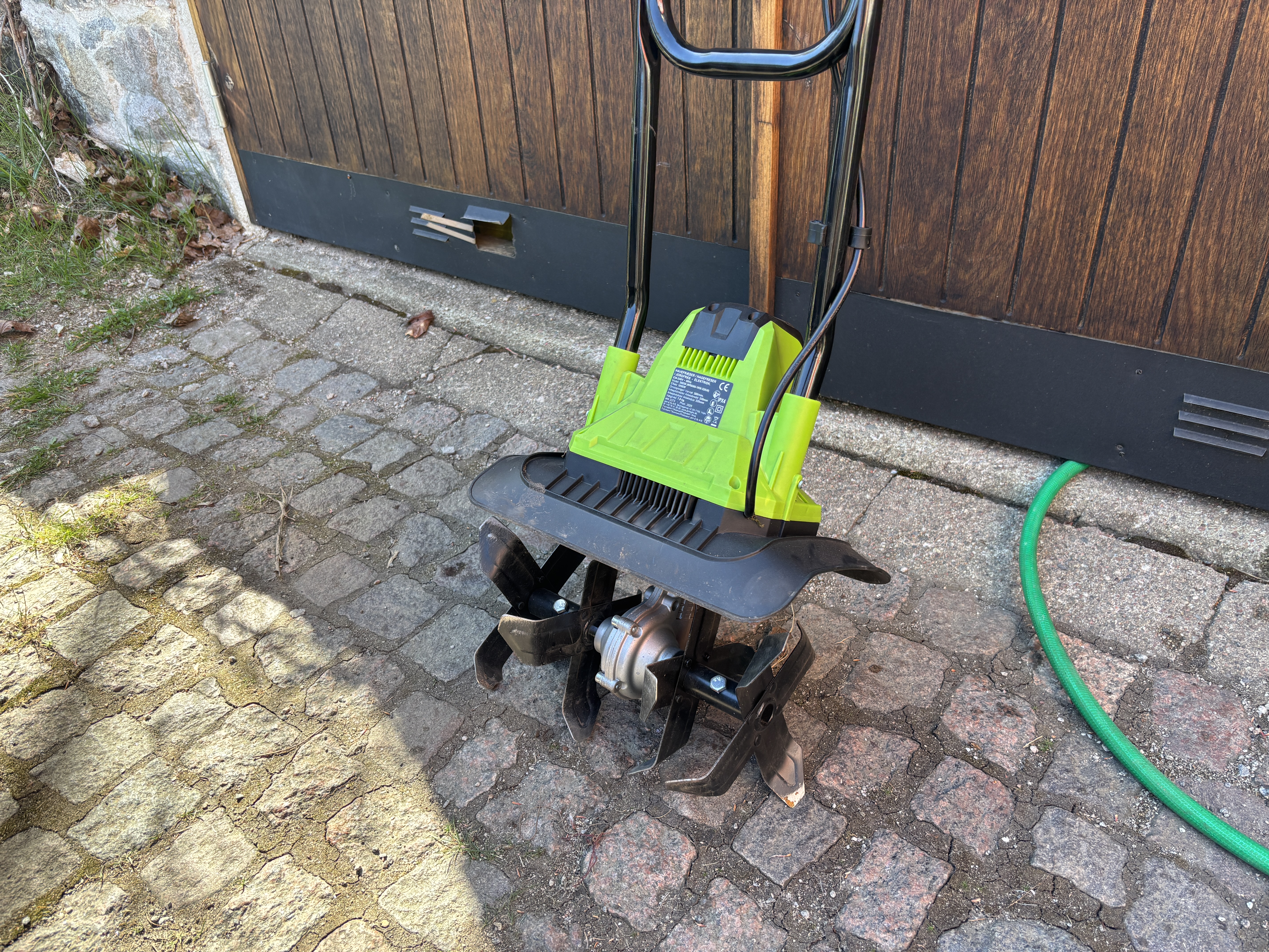 Jordfräs, elektrisk 