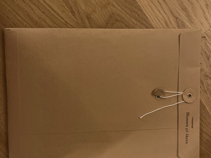 Hidden reality - mannen på åkern