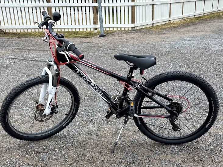 Insera eliminator pro 24 maastopyörä noin 135-145 senttiselle