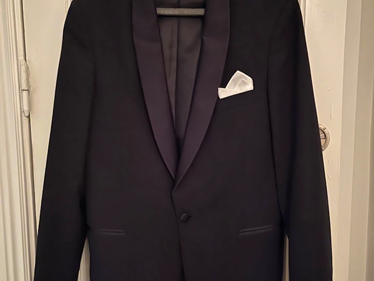 Smoking m skjorta, skor och fluga