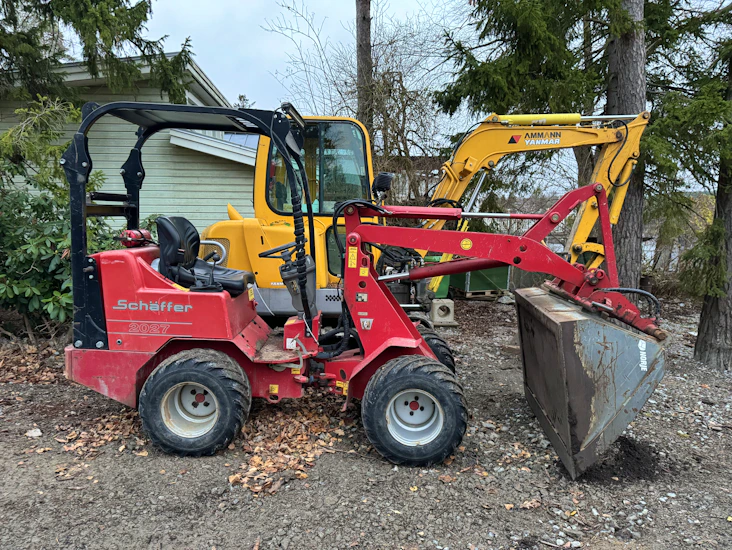 Schäffer 2027 snabbgående lastmaskin