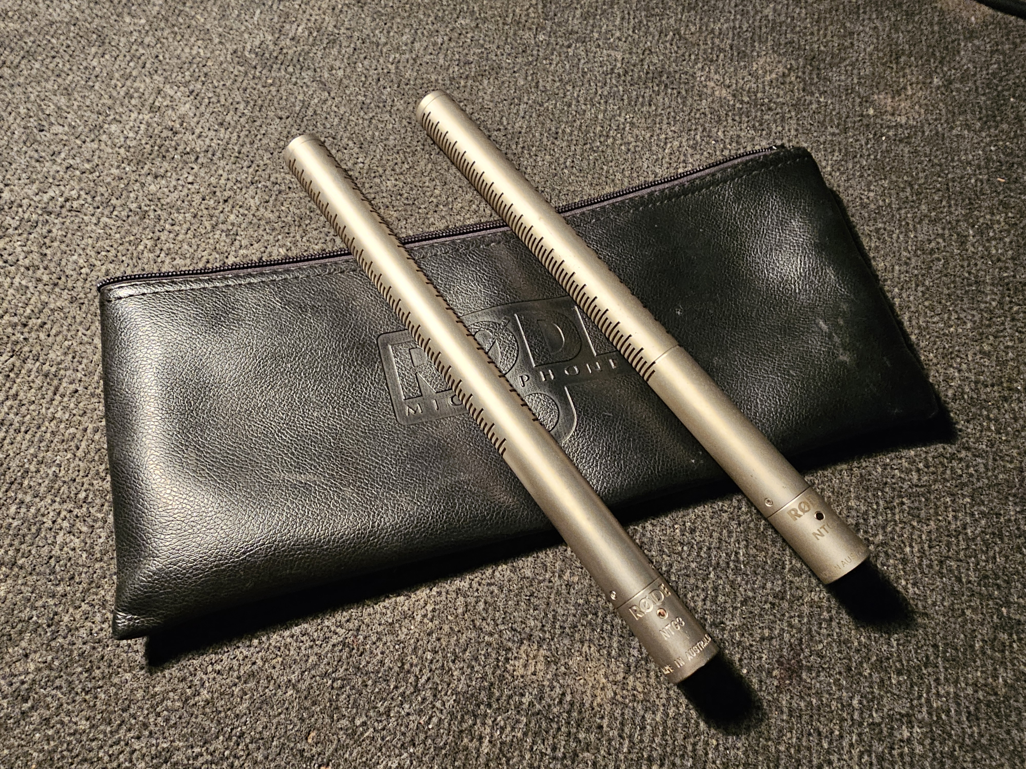 2x rode ntg3 shotgun mics