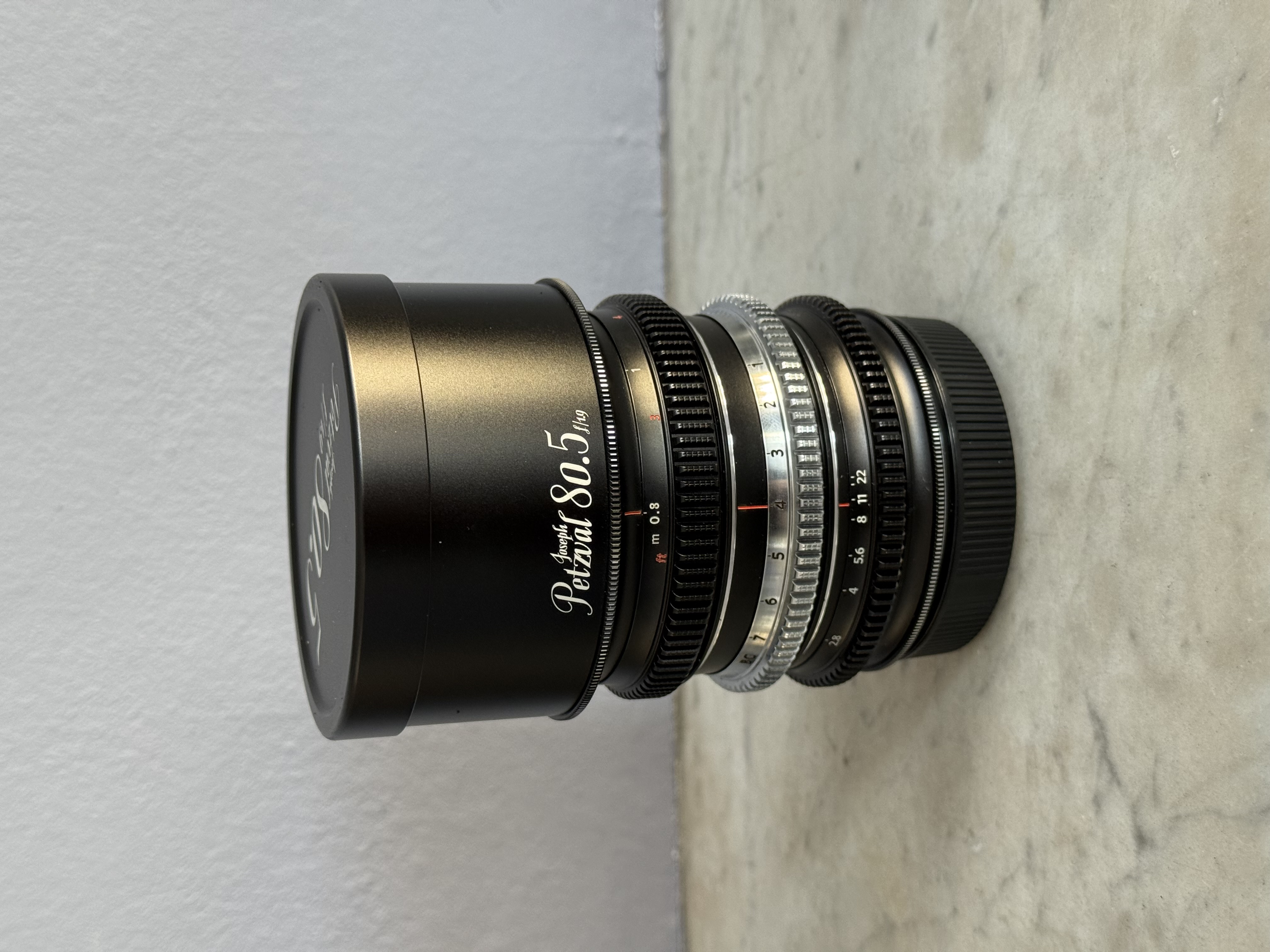 Petzval art lens set rf mount 