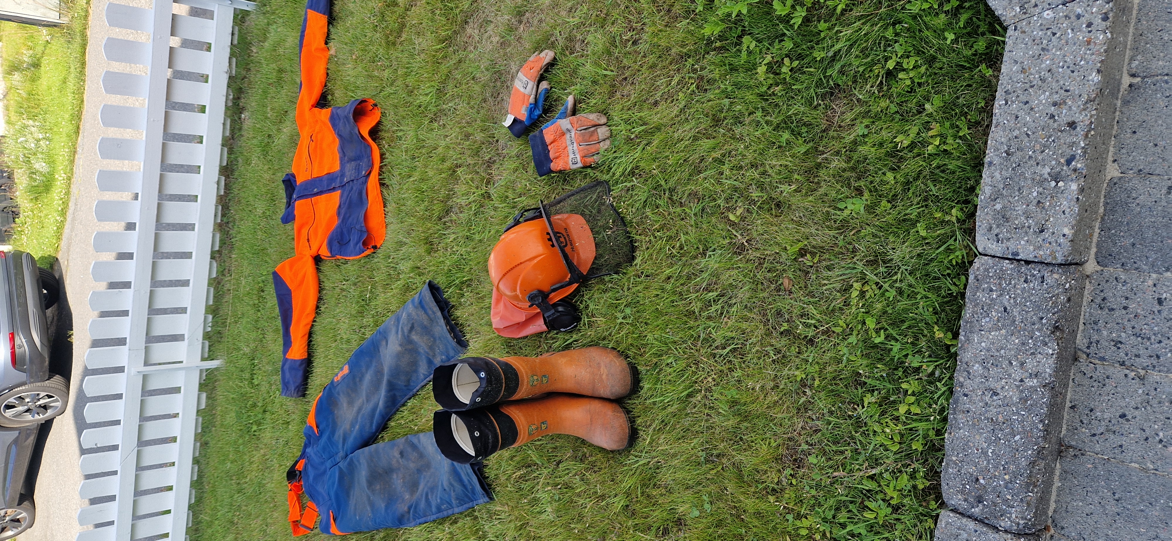 Verneutstyr til motorsag/ryddesag