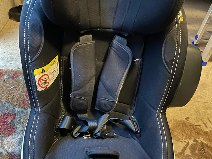 Bilbarnstol besafe izi modular rf i-size