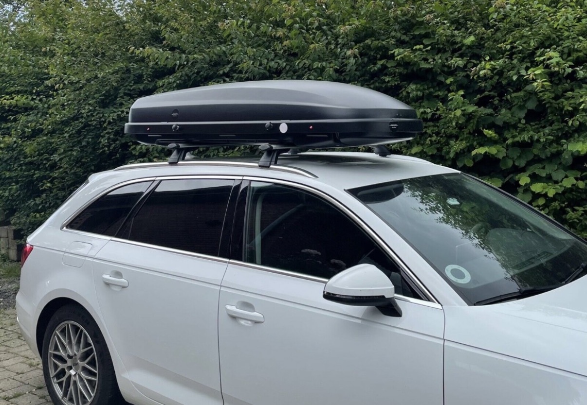 Tagboks m. bøjler til audi a4 og audi q4