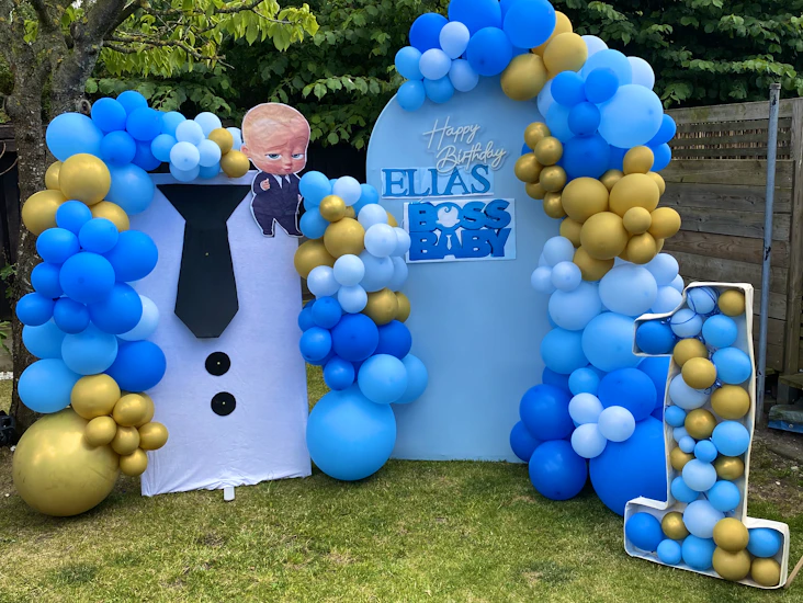 Birthday balloons decorations with themes