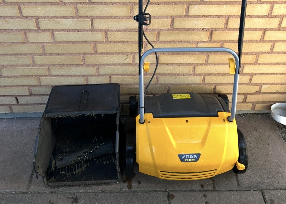 Vertikalskärare 1300 w 32 cm 230 v