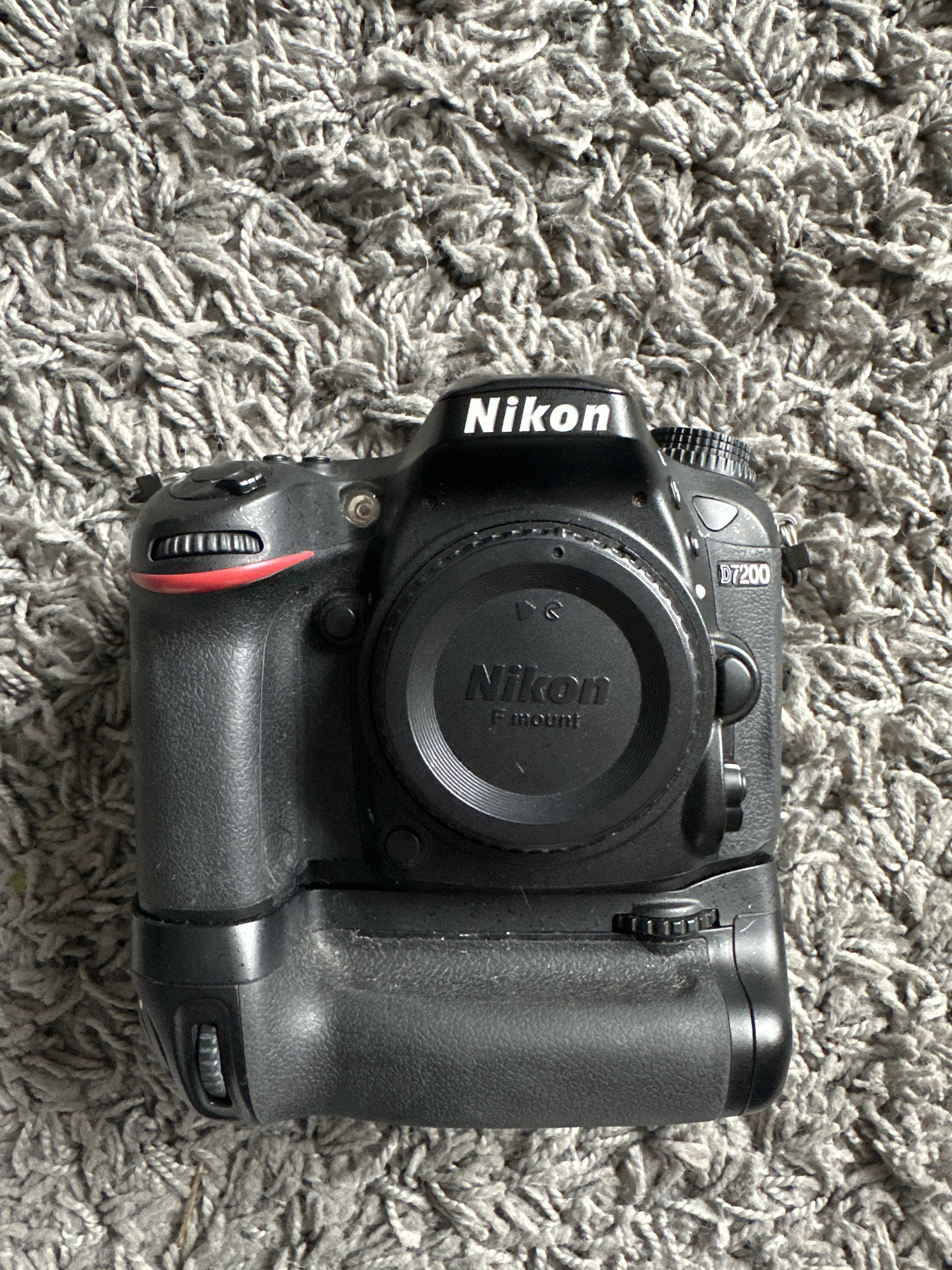 Nikon d7200 camera body