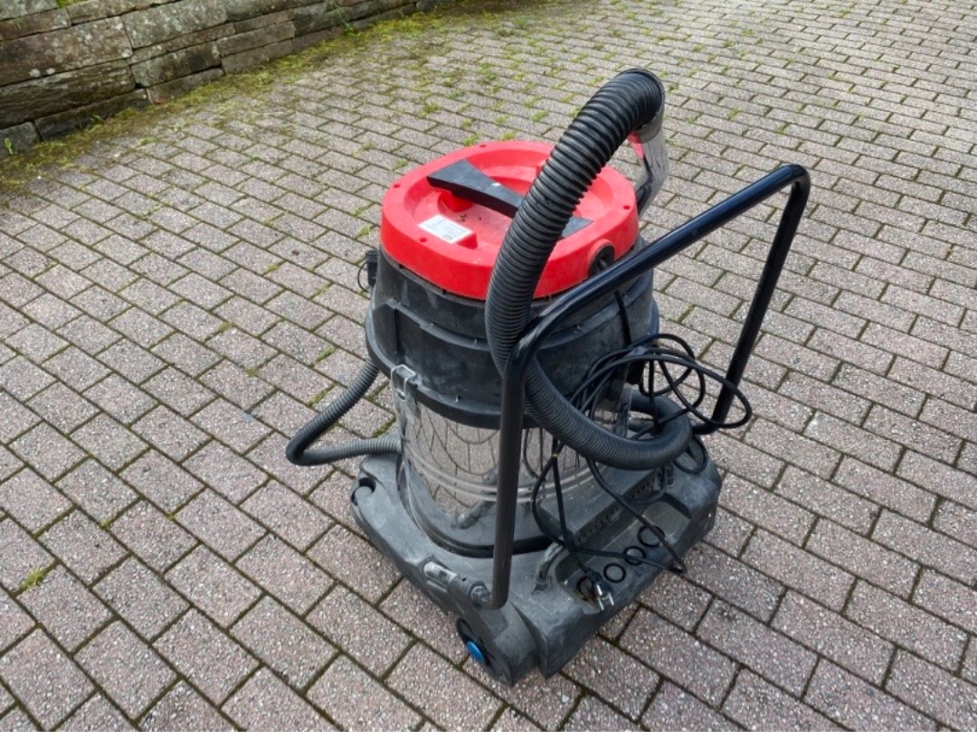 Grovstøvsuger - 2000watt