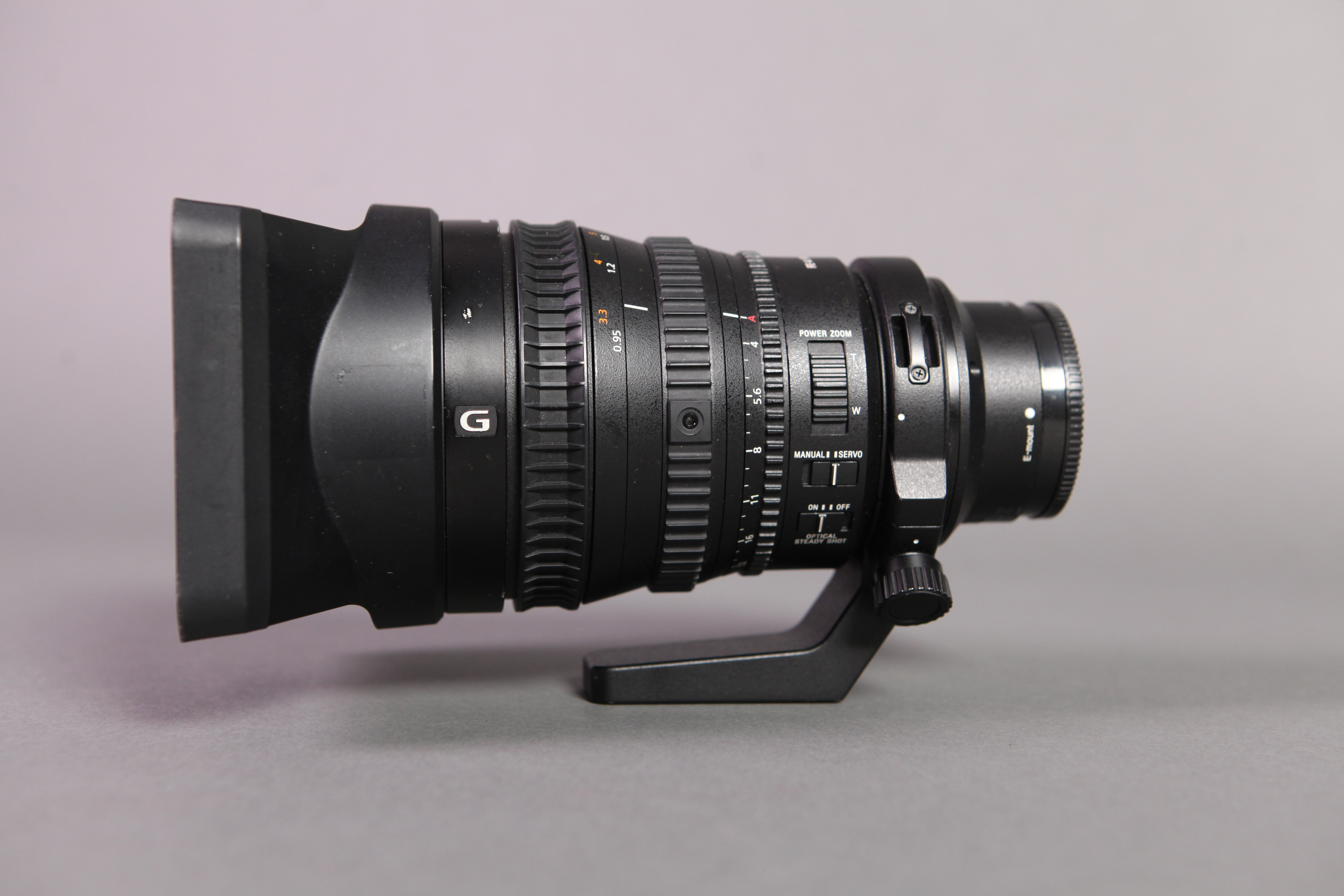 Sony fe pz 28-135mm f4 g oss servo zoom lens
