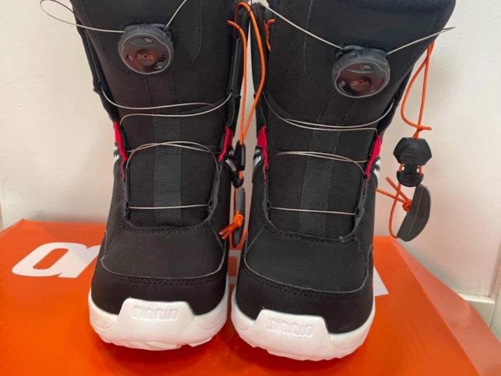 Snowboardstøvler strl 35