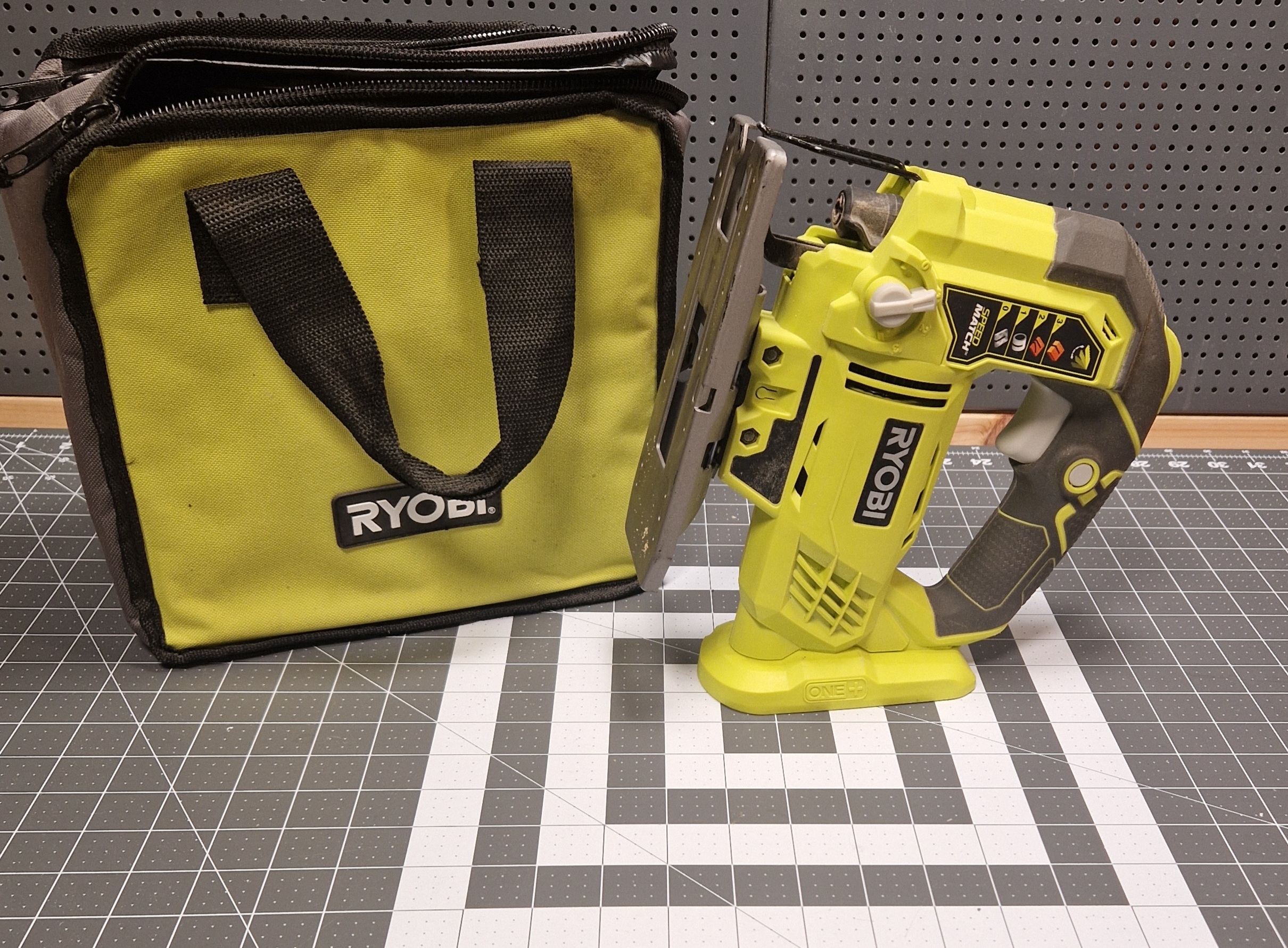 Ryobi stikksag